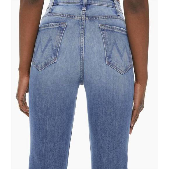 NEW MOTHER hustler ankle fray mini boot high rise jean in mid-blue wash - Picture 4 of 5